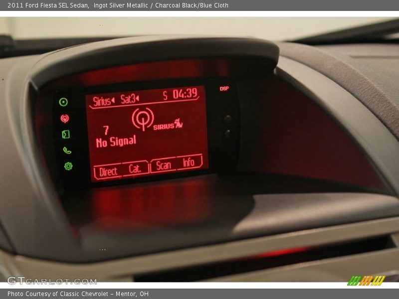 Ingot Silver Metallic / Charcoal Black/Blue Cloth 2011 Ford Fiesta SEL Sedan