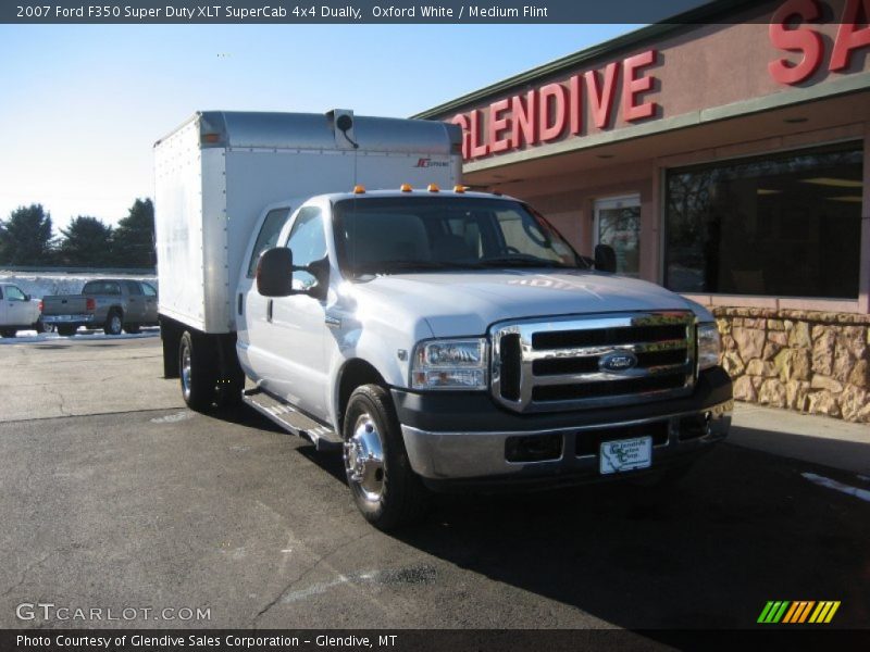 Oxford White / Medium Flint 2007 Ford F350 Super Duty XLT SuperCab 4x4 Dually