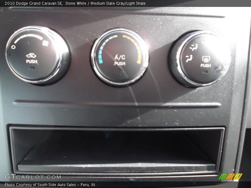 Stone White / Medium Slate Gray/Light Shale 2010 Dodge Grand Caravan SE