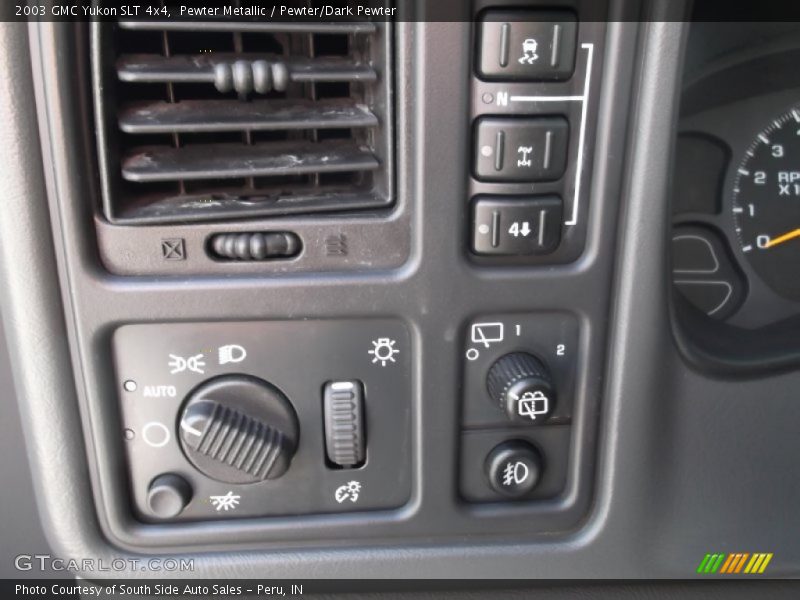 Pewter Metallic / Pewter/Dark Pewter 2003 GMC Yukon SLT 4x4