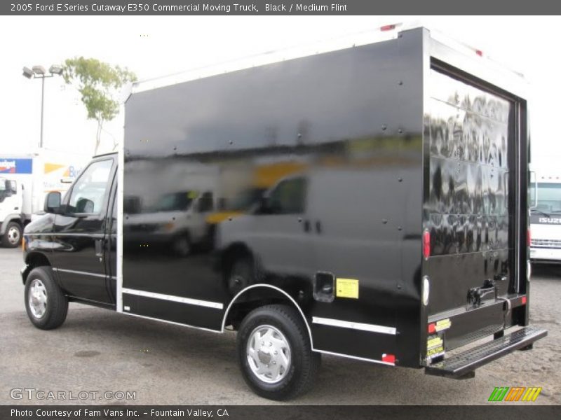  2005 E Series Cutaway E350 Commercial Moving Truck Black