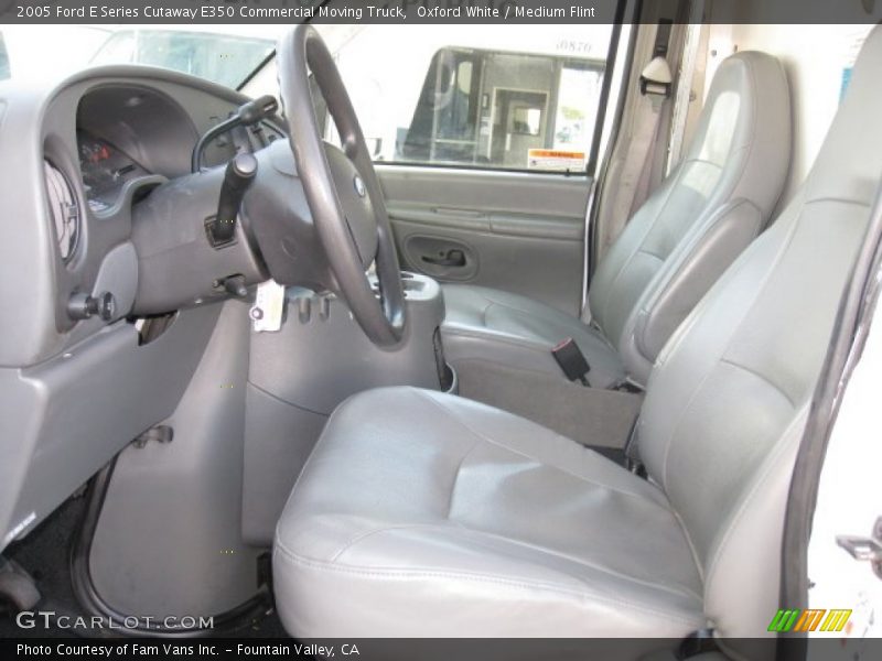  2005 E Series Cutaway E350 Commercial Moving Truck Medium Flint Interior