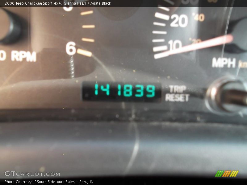 Sienna Pearl / Agate Black 2000 Jeep Cherokee Sport 4x4