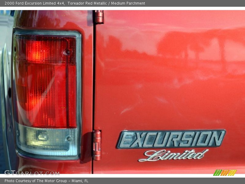 Toreador Red Metallic / Medium Parchment 2000 Ford Excursion Limited 4x4