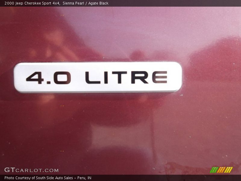 Sienna Pearl / Agate Black 2000 Jeep Cherokee Sport 4x4