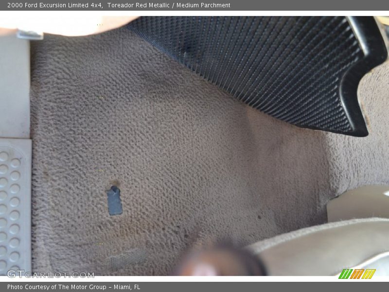 Toreador Red Metallic / Medium Parchment 2000 Ford Excursion Limited 4x4