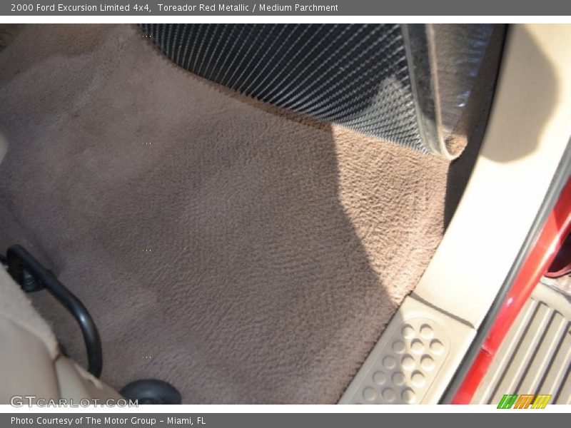 Toreador Red Metallic / Medium Parchment 2000 Ford Excursion Limited 4x4