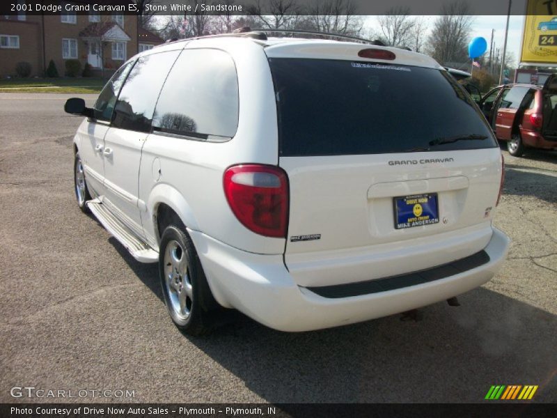 Stone White / Sandstone 2001 Dodge Grand Caravan ES