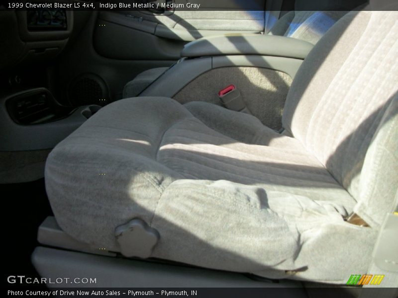 Indigo Blue Metallic / Medium Gray 1999 Chevrolet Blazer LS 4x4