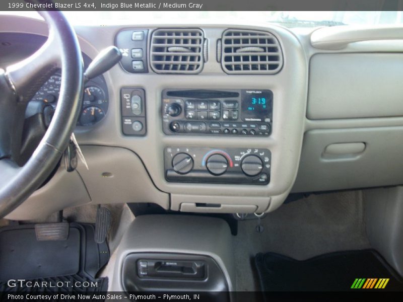 Indigo Blue Metallic / Medium Gray 1999 Chevrolet Blazer LS 4x4