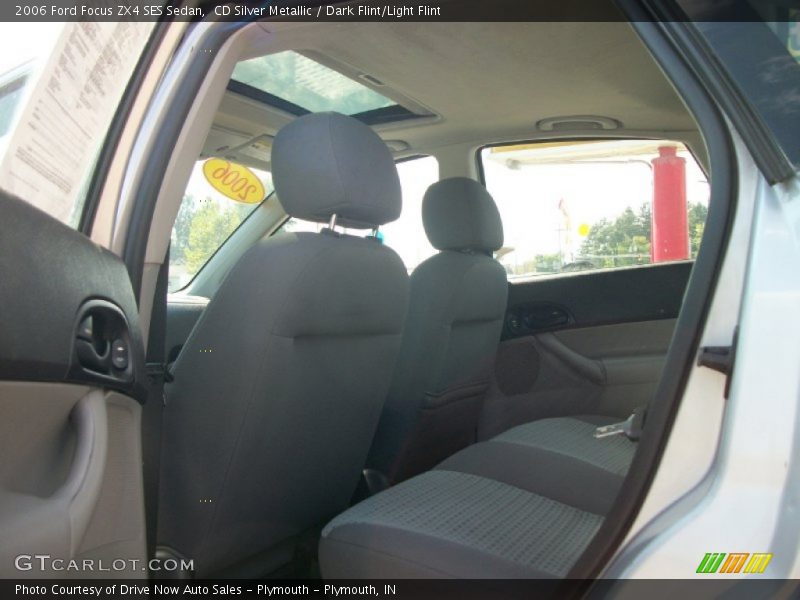 CD Silver Metallic / Dark Flint/Light Flint 2006 Ford Focus ZX4 SES Sedan