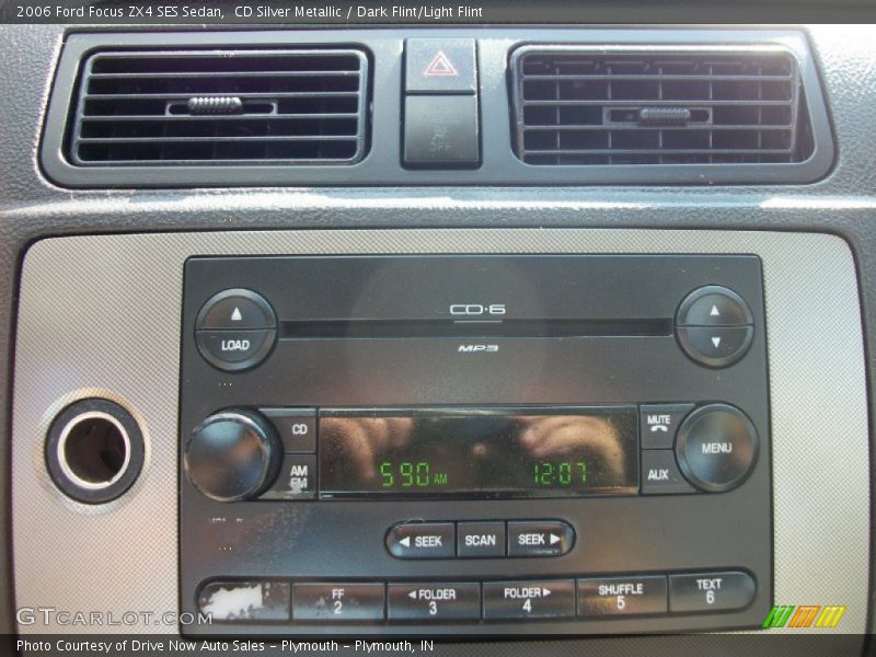 CD Silver Metallic / Dark Flint/Light Flint 2006 Ford Focus ZX4 SES Sedan