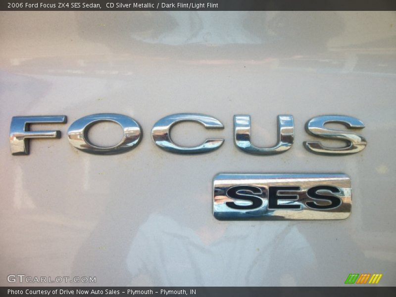 CD Silver Metallic / Dark Flint/Light Flint 2006 Ford Focus ZX4 SES Sedan