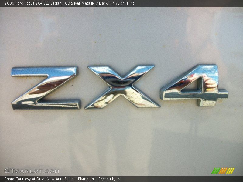 CD Silver Metallic / Dark Flint/Light Flint 2006 Ford Focus ZX4 SES Sedan