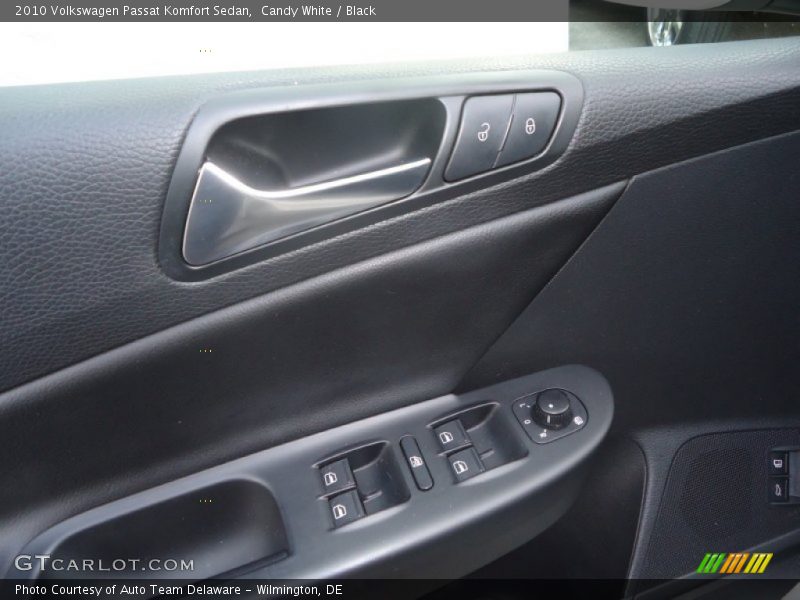 Controls of 2010 Passat Komfort Sedan