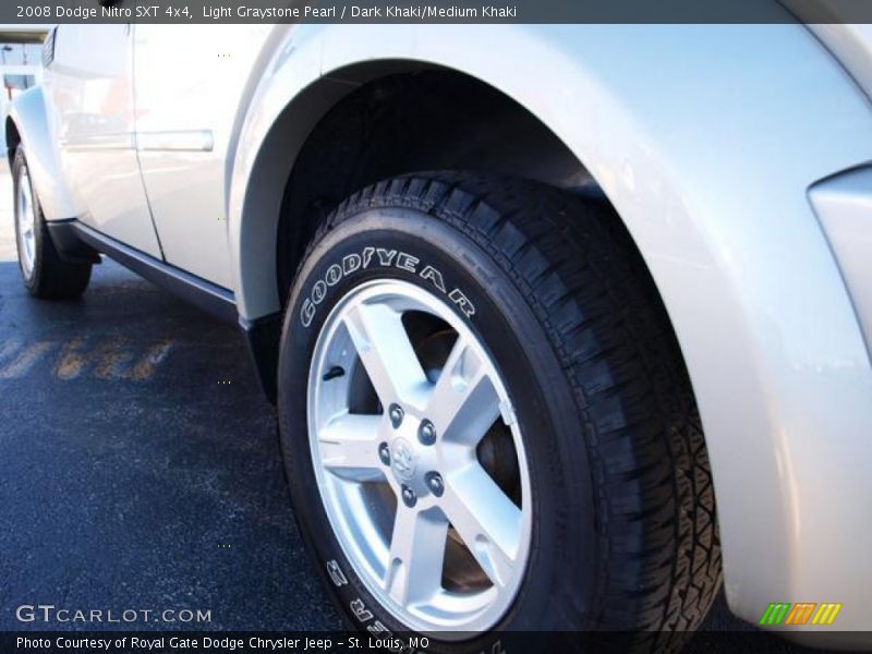 Light Graystone Pearl / Dark Khaki/Medium Khaki 2008 Dodge Nitro SXT 4x4
