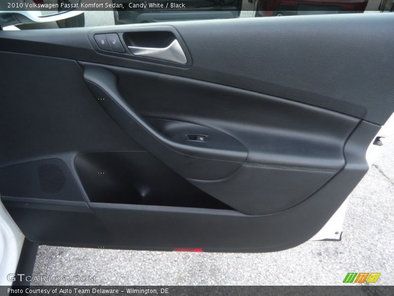 Candy White / Black 2010 Volkswagen Passat Komfort Sedan