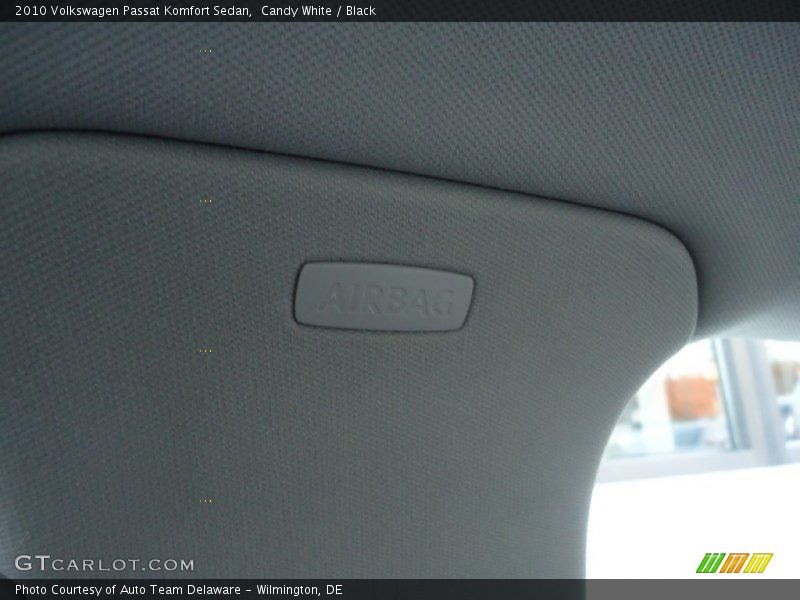 Candy White / Black 2010 Volkswagen Passat Komfort Sedan