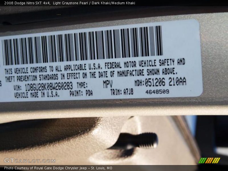 Light Graystone Pearl / Dark Khaki/Medium Khaki 2008 Dodge Nitro SXT 4x4