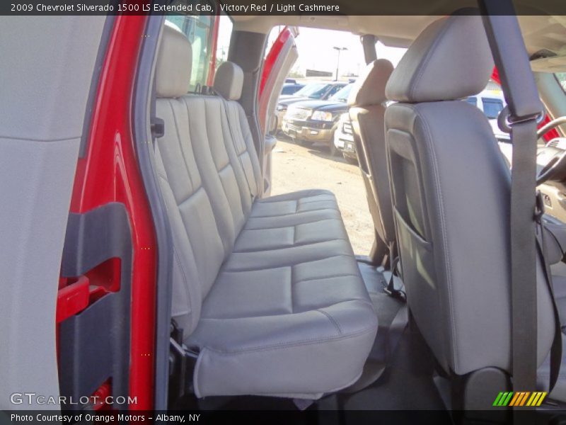 Victory Red / Light Cashmere 2009 Chevrolet Silverado 1500 LS Extended Cab