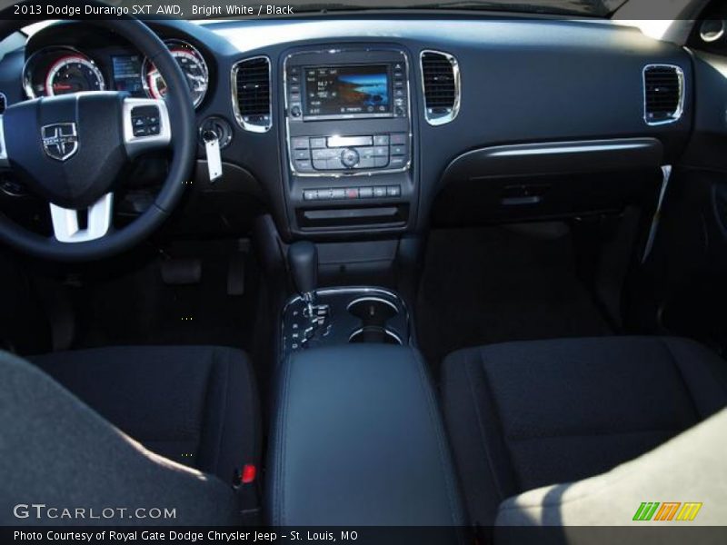 Bright White / Black 2013 Dodge Durango SXT AWD