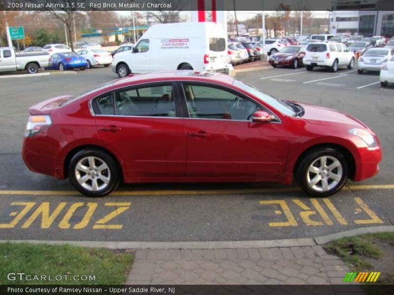 Red Brick Metallic / Charcoal 2009 Nissan Altima 3.5 SE