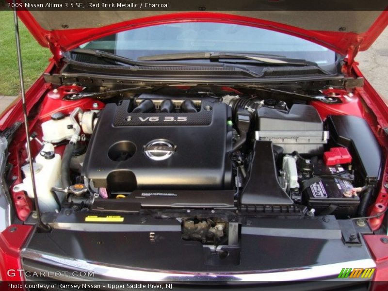 Red Brick Metallic / Charcoal 2009 Nissan Altima 3.5 SE