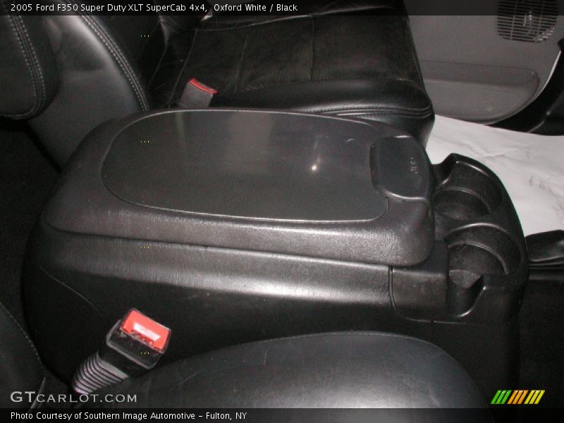 Oxford White / Black 2005 Ford F350 Super Duty XLT SuperCab 4x4