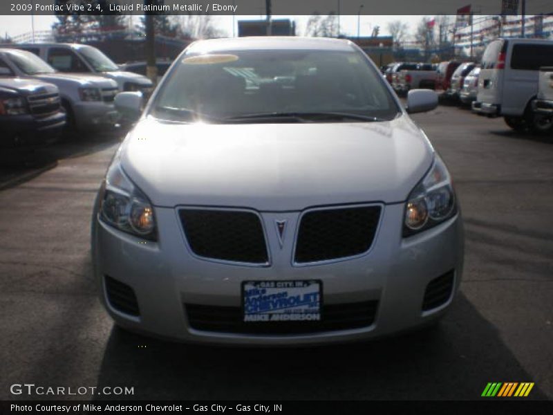 Liquid Platinum Metallic / Ebony 2009 Pontiac Vibe 2.4