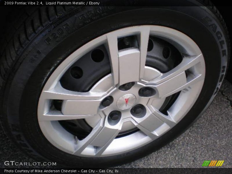 Liquid Platinum Metallic / Ebony 2009 Pontiac Vibe 2.4