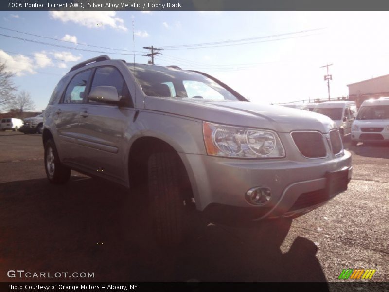 Silver Alloy Metallic / Ebony Black 2006 Pontiac Torrent AWD