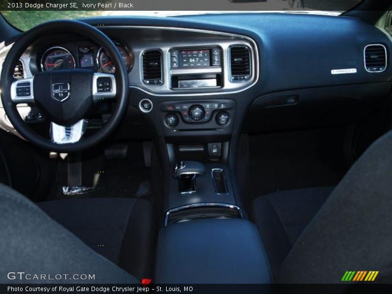 Ivory Pearl / Black 2013 Dodge Charger SE