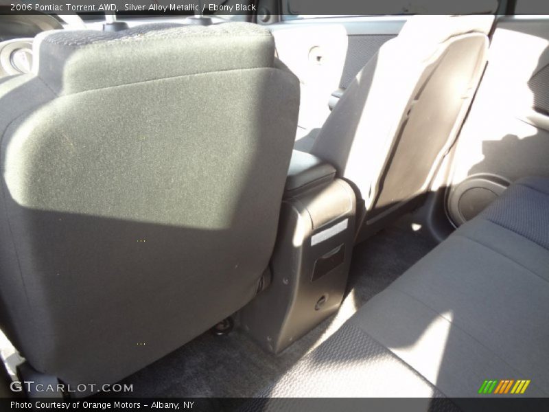 Silver Alloy Metallic / Ebony Black 2006 Pontiac Torrent AWD