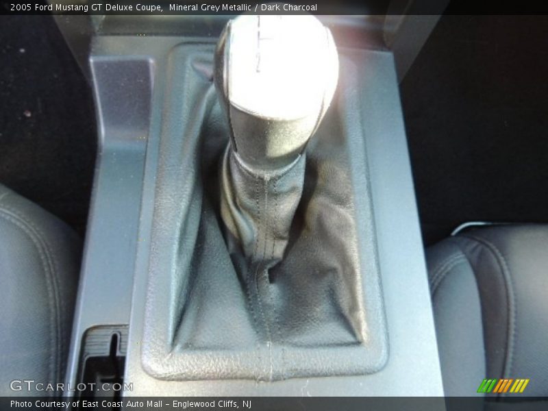 Mineral Grey Metallic / Dark Charcoal 2005 Ford Mustang GT Deluxe Coupe