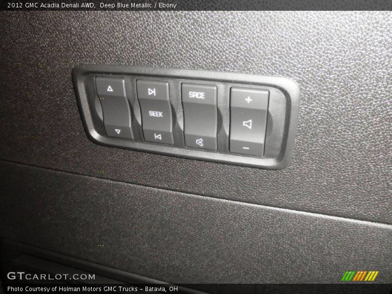 Controls of 2012 Acadia Denali AWD