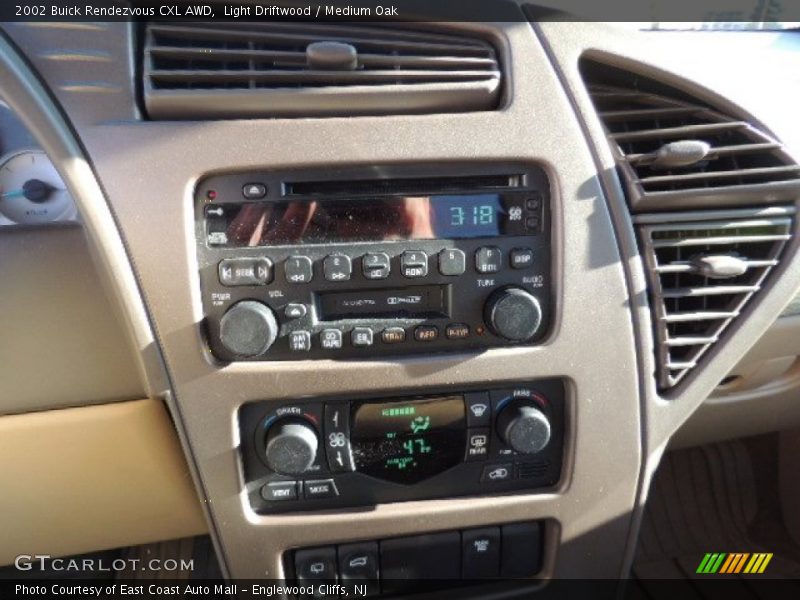 Light Driftwood / Medium Oak 2002 Buick Rendezvous CXL AWD