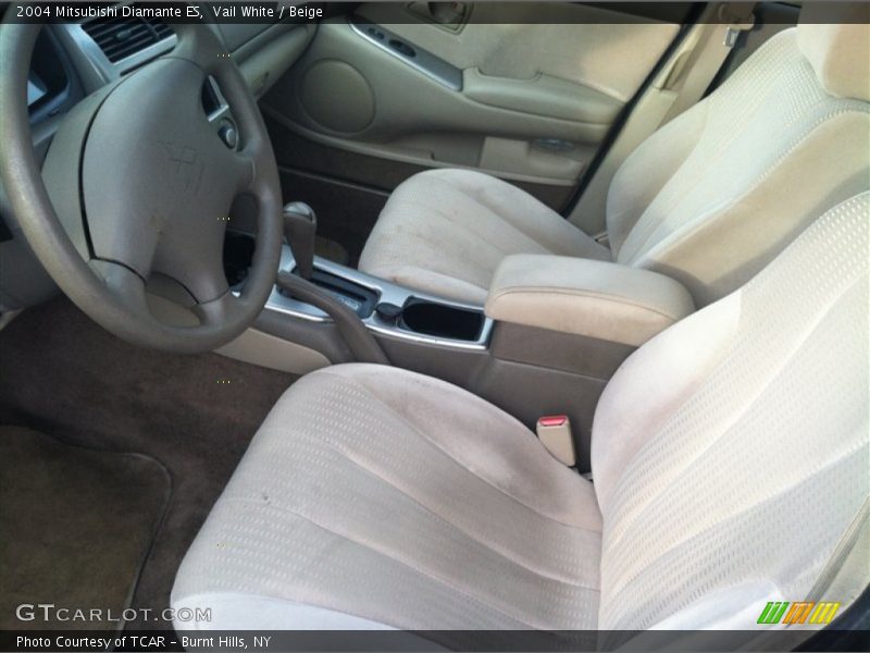 Vail White / Beige 2004 Mitsubishi Diamante ES