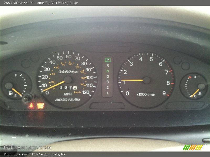Vail White / Beige 2004 Mitsubishi Diamante ES