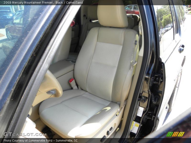 Front Seat of 2009 Mountaineer Premier
