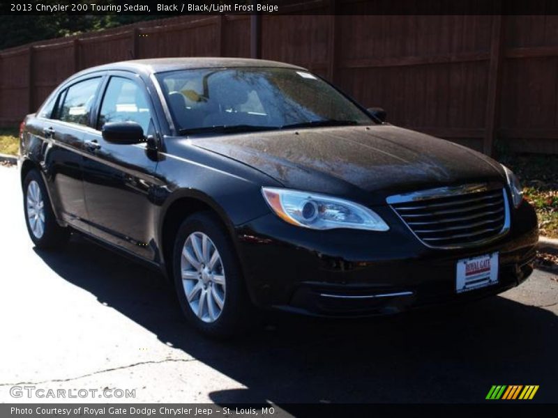 Black / Black/Light Frost Beige 2013 Chrysler 200 Touring Sedan