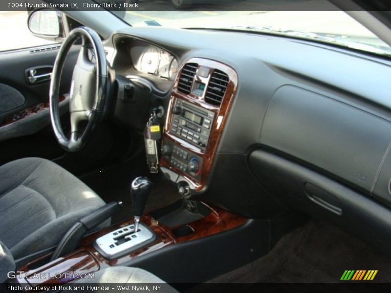 Ebony Black / Black 2004 Hyundai Sonata LX