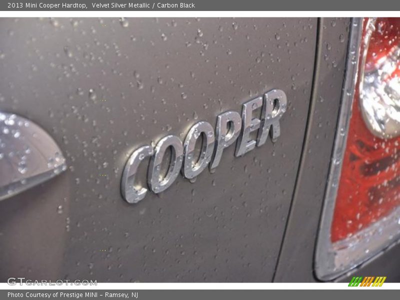 Velvet Silver Metallic / Carbon Black 2013 Mini Cooper Hardtop