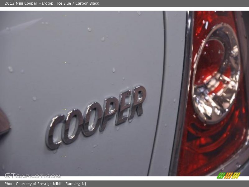 Ice Blue / Carbon Black 2013 Mini Cooper Hardtop