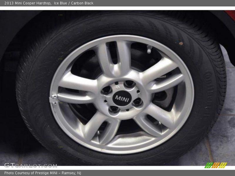 Ice Blue / Carbon Black 2013 Mini Cooper Hardtop