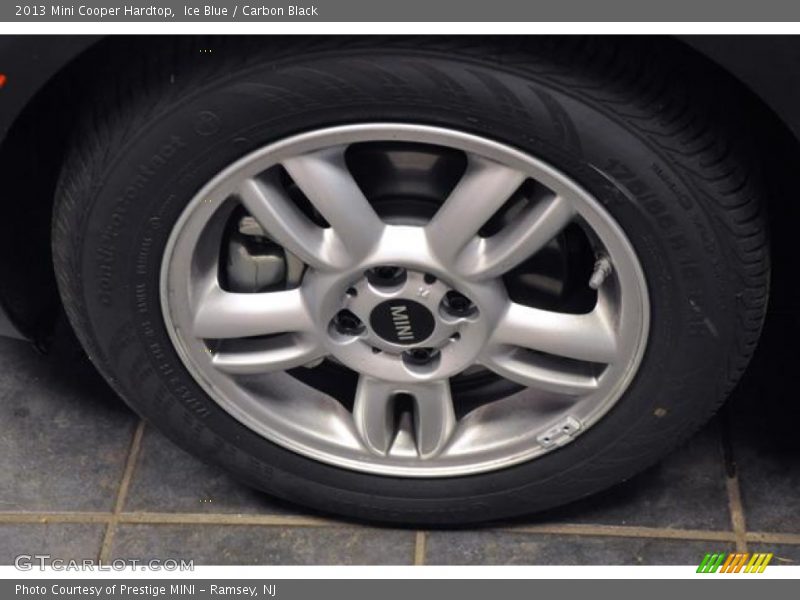 Ice Blue / Carbon Black 2013 Mini Cooper Hardtop