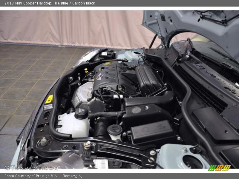 Ice Blue / Carbon Black 2013 Mini Cooper Hardtop
