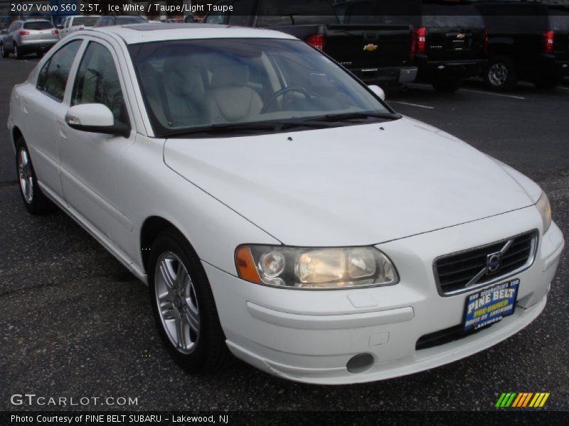 Ice White / Taupe/Light Taupe 2007 Volvo S60 2.5T