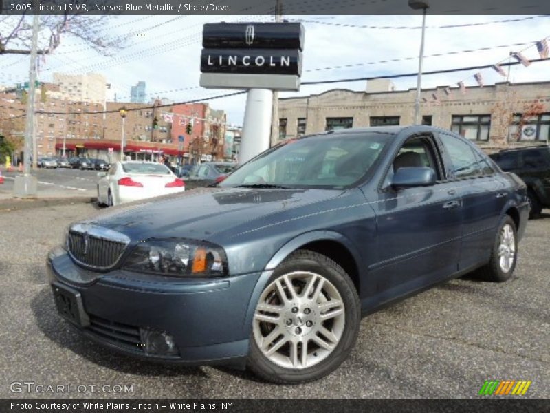 Norsea Blue Metallic / Shale/Dove 2005 Lincoln LS V8