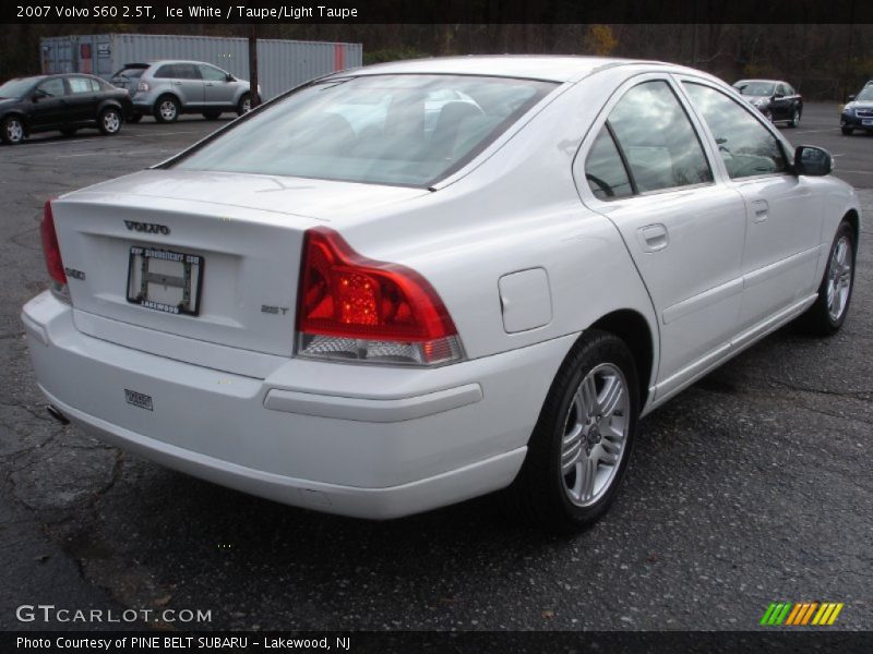 Ice White / Taupe/Light Taupe 2007 Volvo S60 2.5T