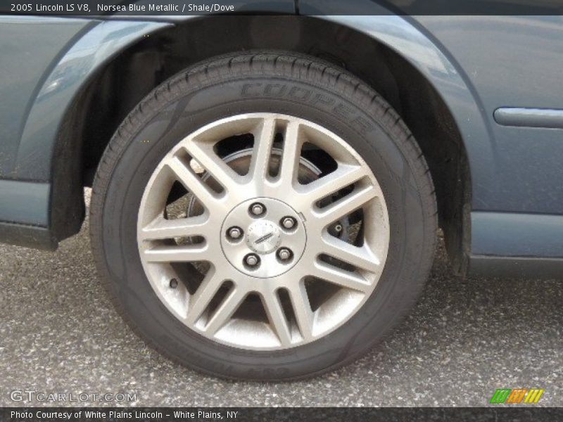 Norsea Blue Metallic / Shale/Dove 2005 Lincoln LS V8
